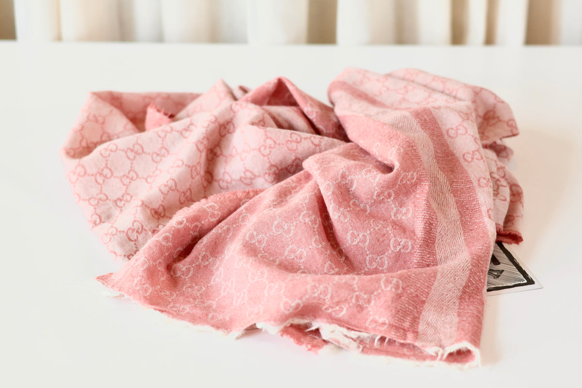 Gucci Scarf Pink