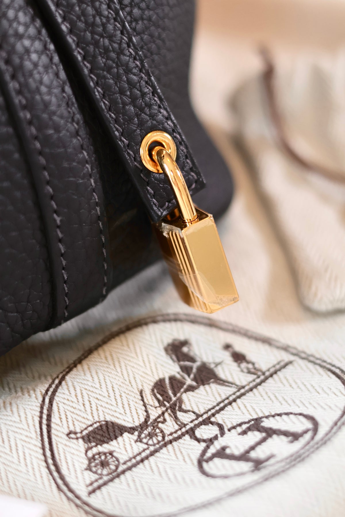 Hermès Picotin 18 Blue Indigo