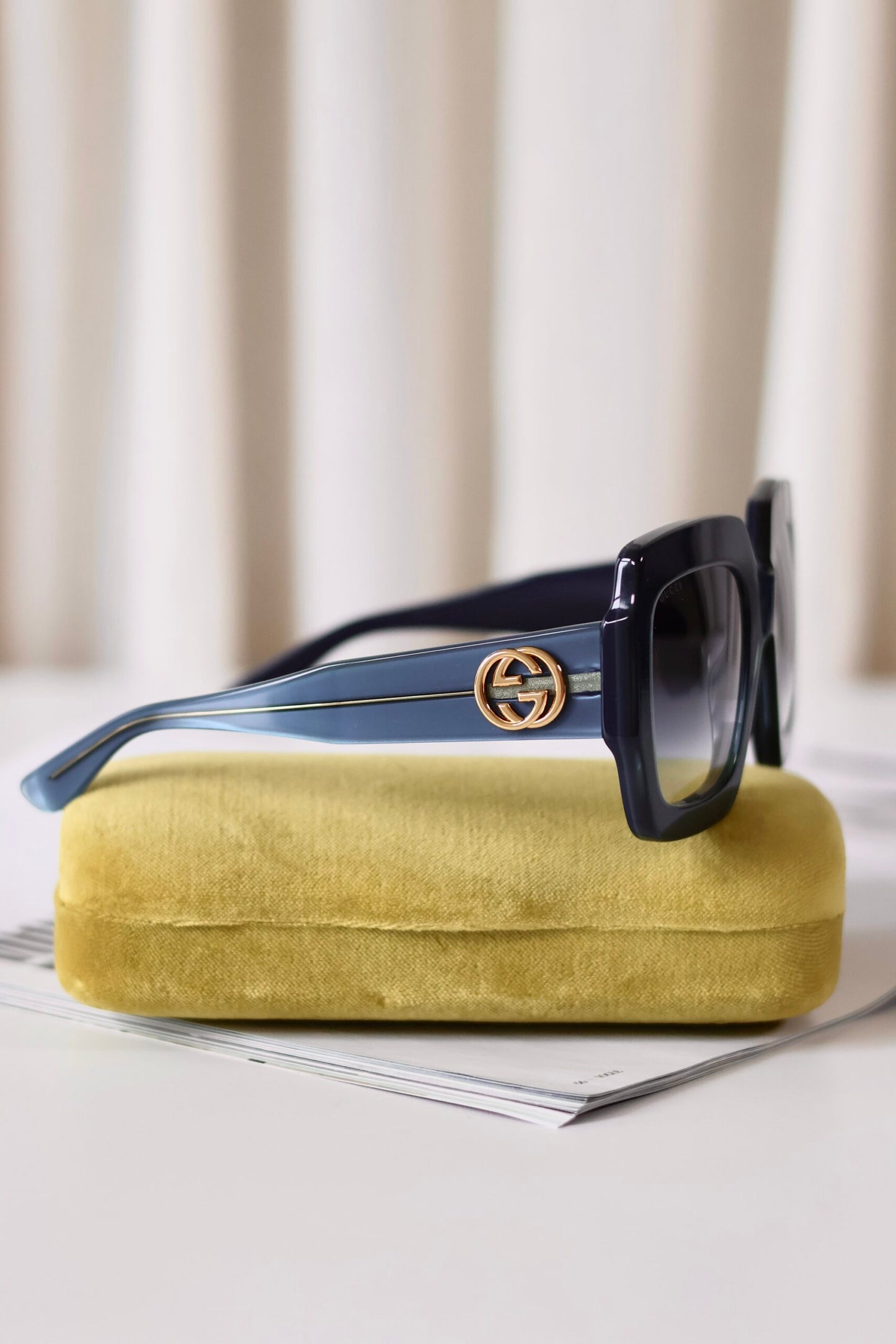 Gucci sunglasses blue