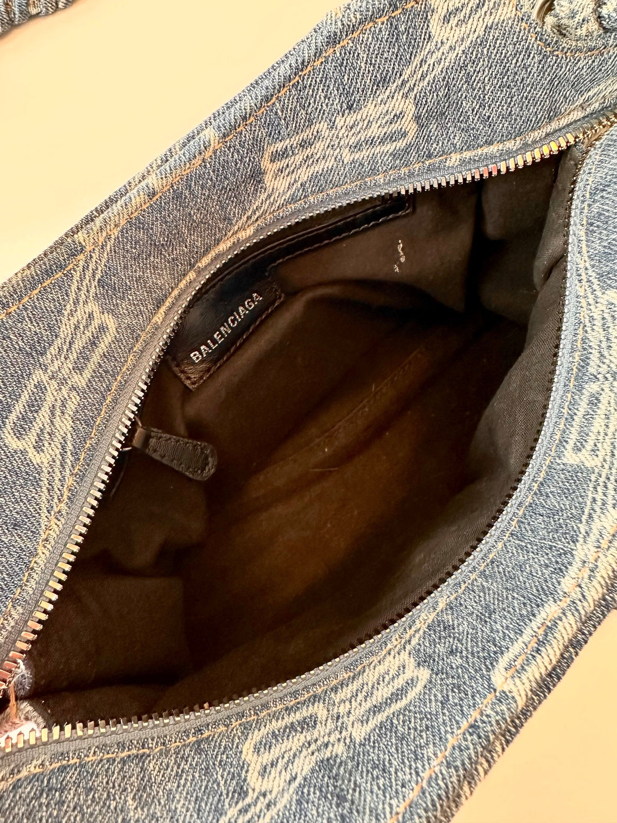 Balenciaga neo cagole denim city bag