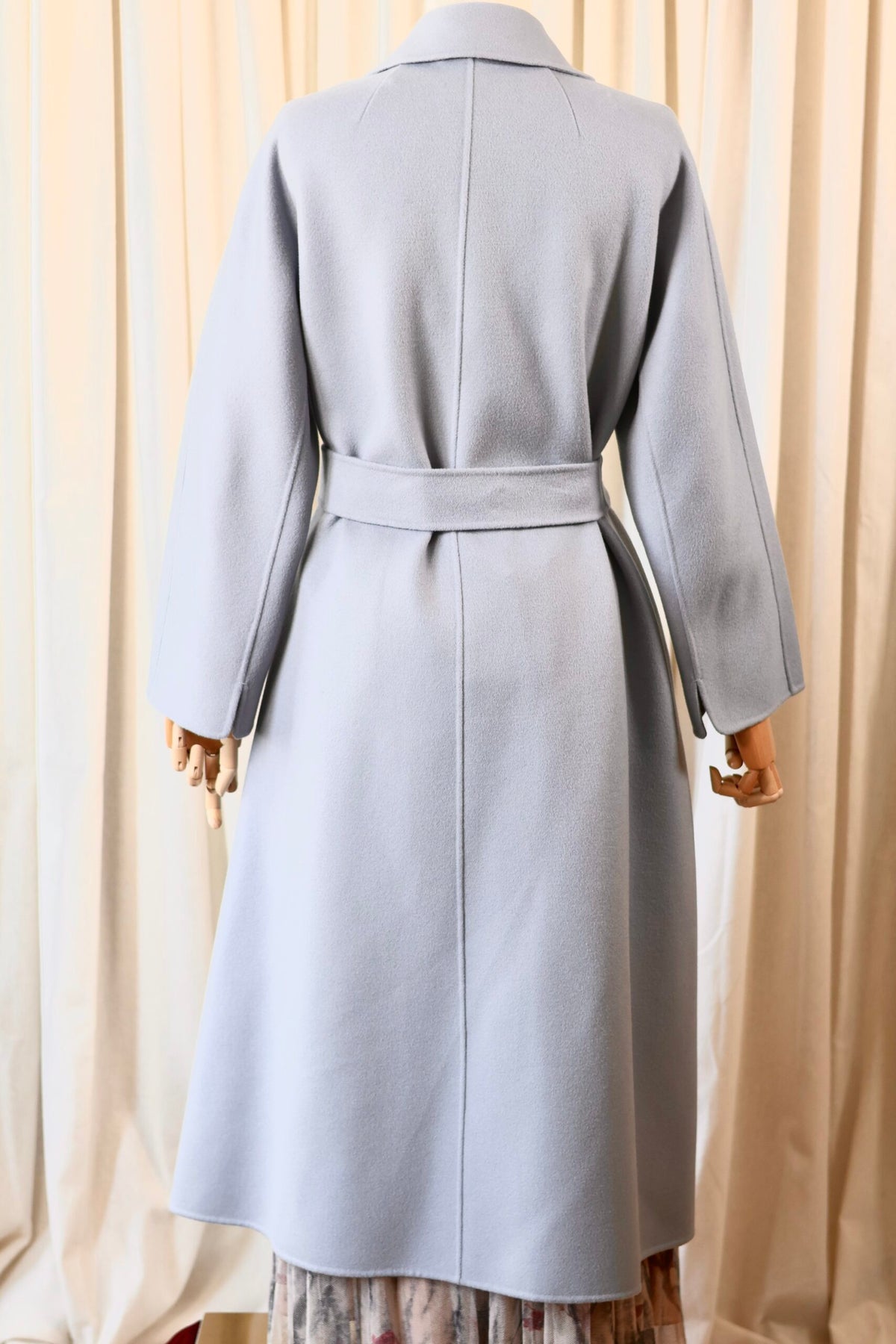 Max Mara cucito a mano coat light blue