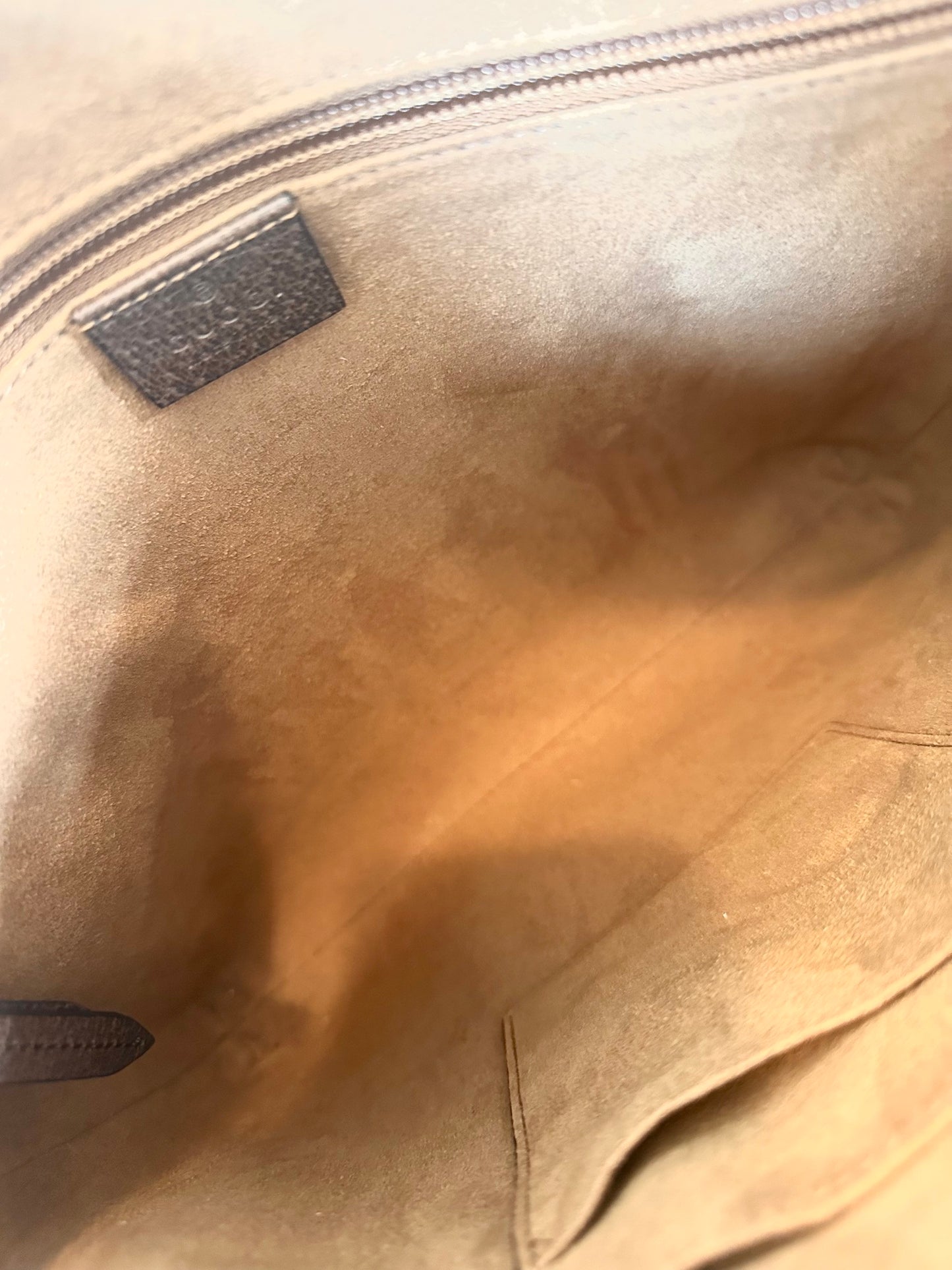 Gucci messanger bag