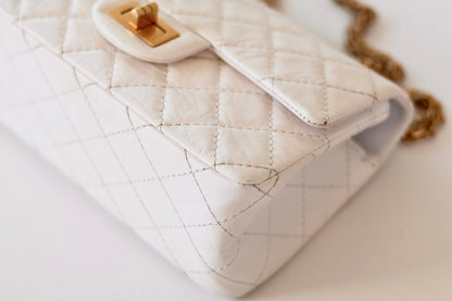 Chanel Reissue 2.55 mini flap bag white