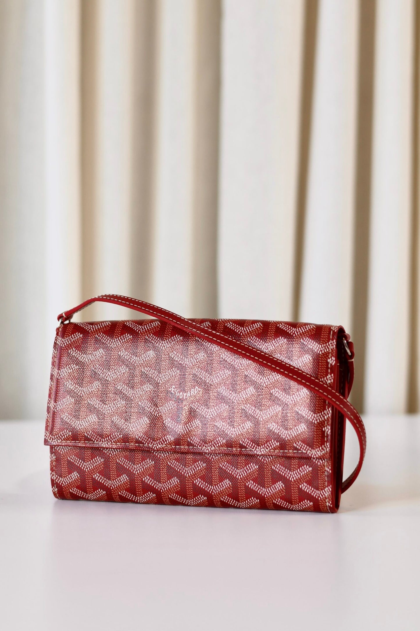 Goyard wallet on chain Pochette Var