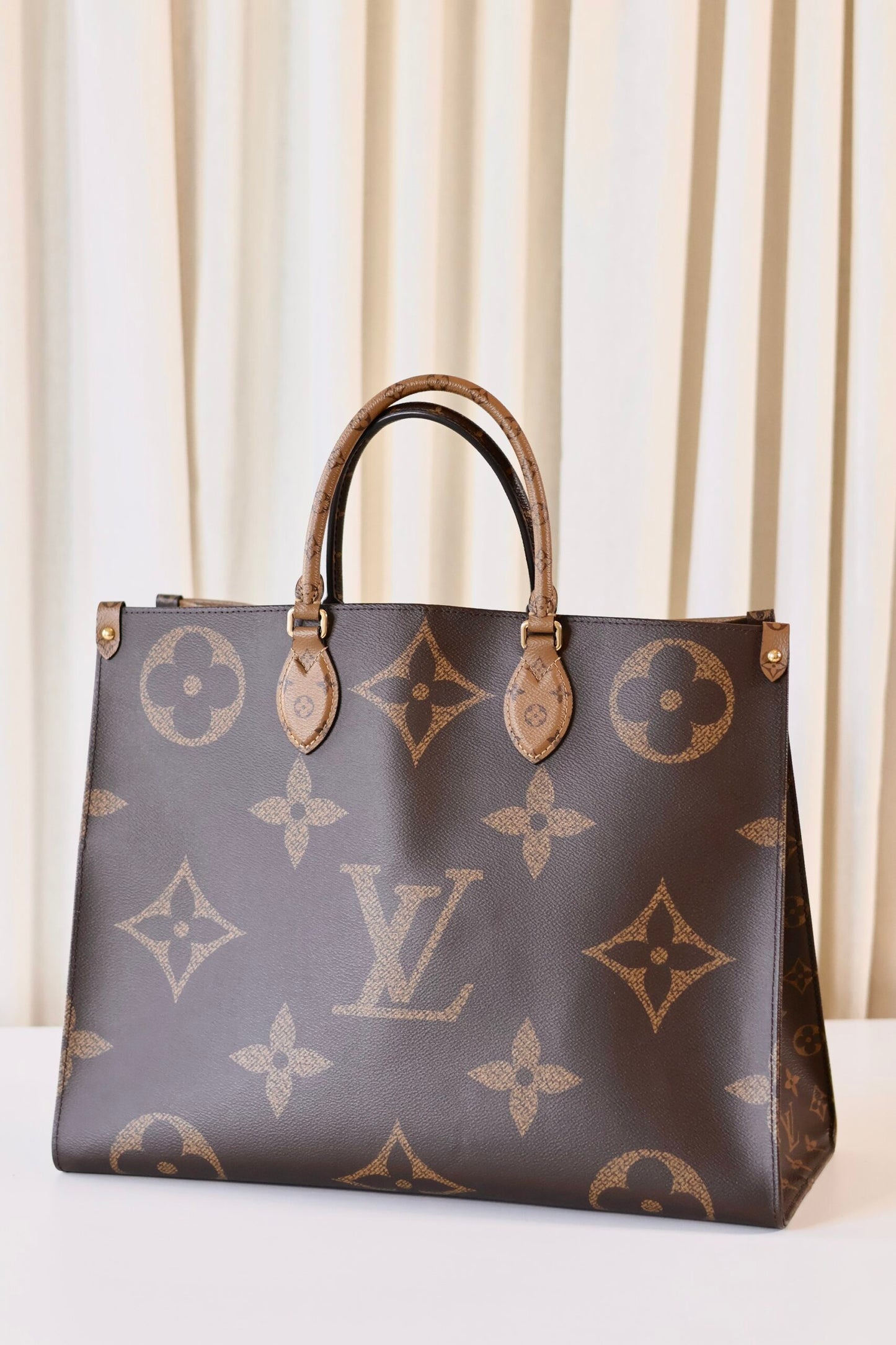 Louis Vuitton On The Go GM