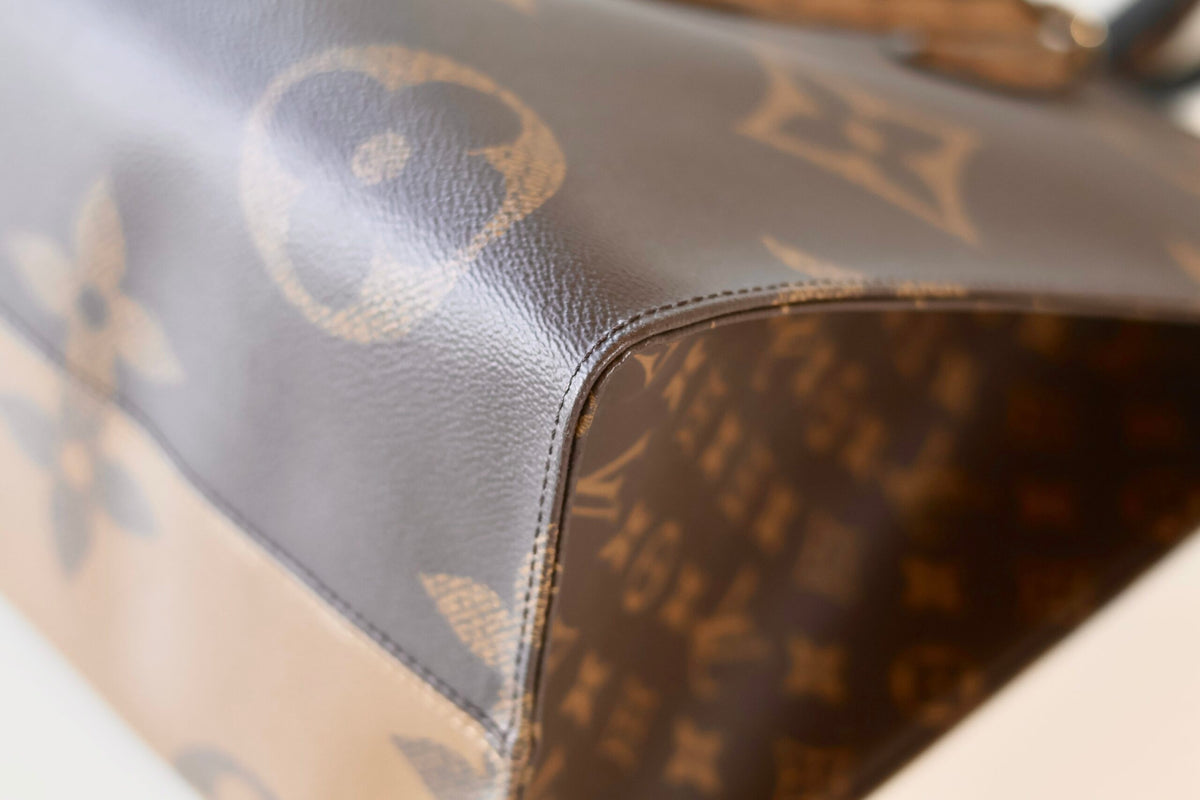 Louis Vuitton On The Go GM