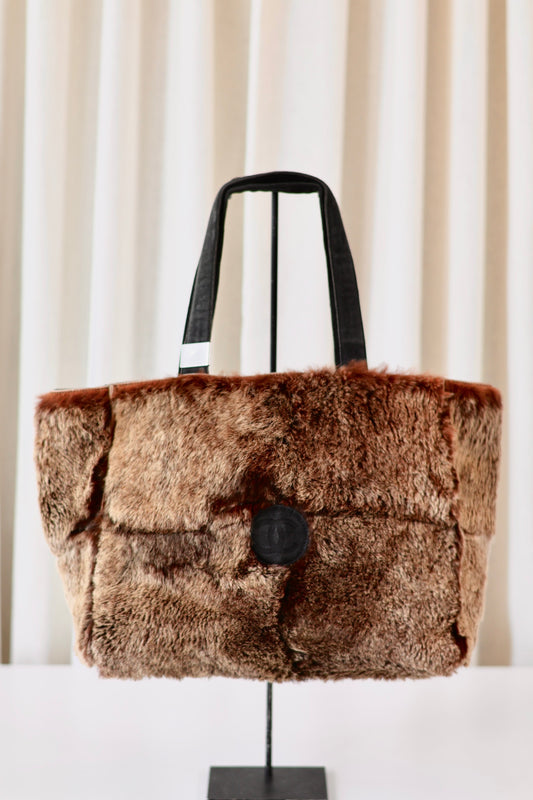 Chanel fur shopper
