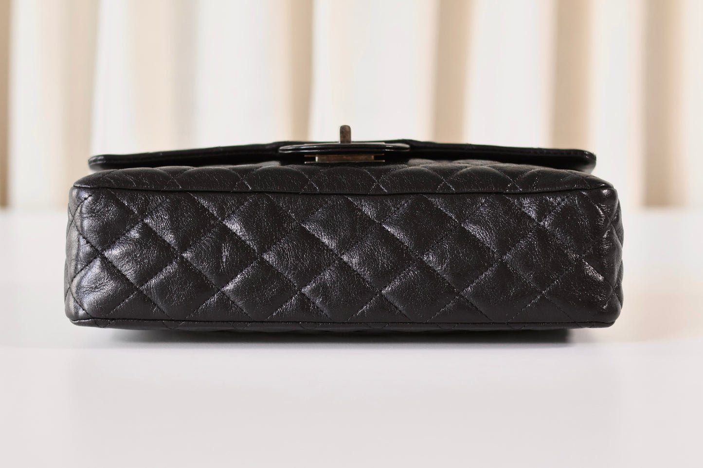 Chanel reissue 2.55