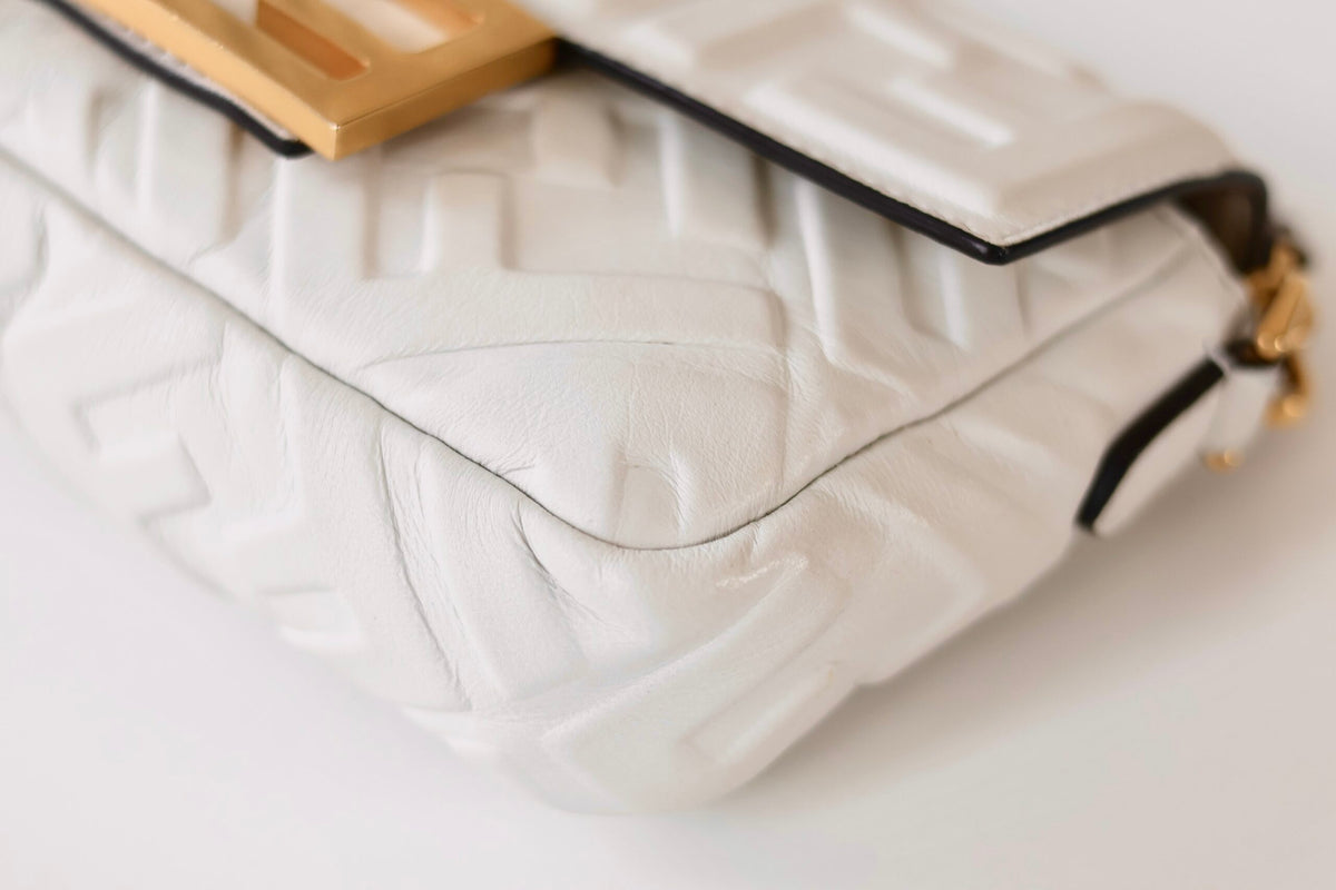Fendi Baquette mini white
