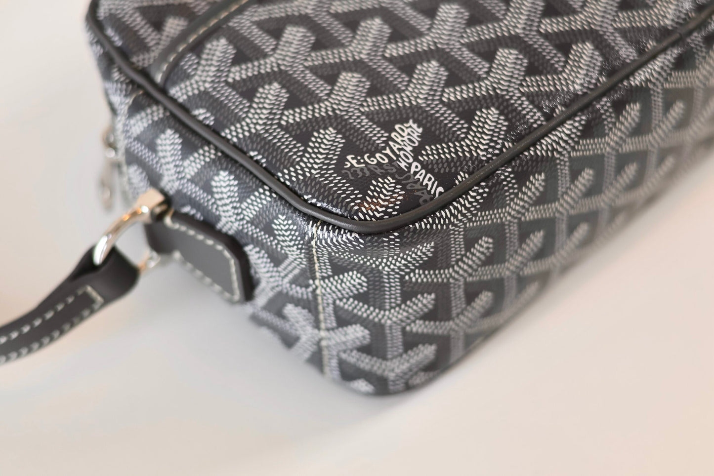 Goyard Cap-Vert PM Grey