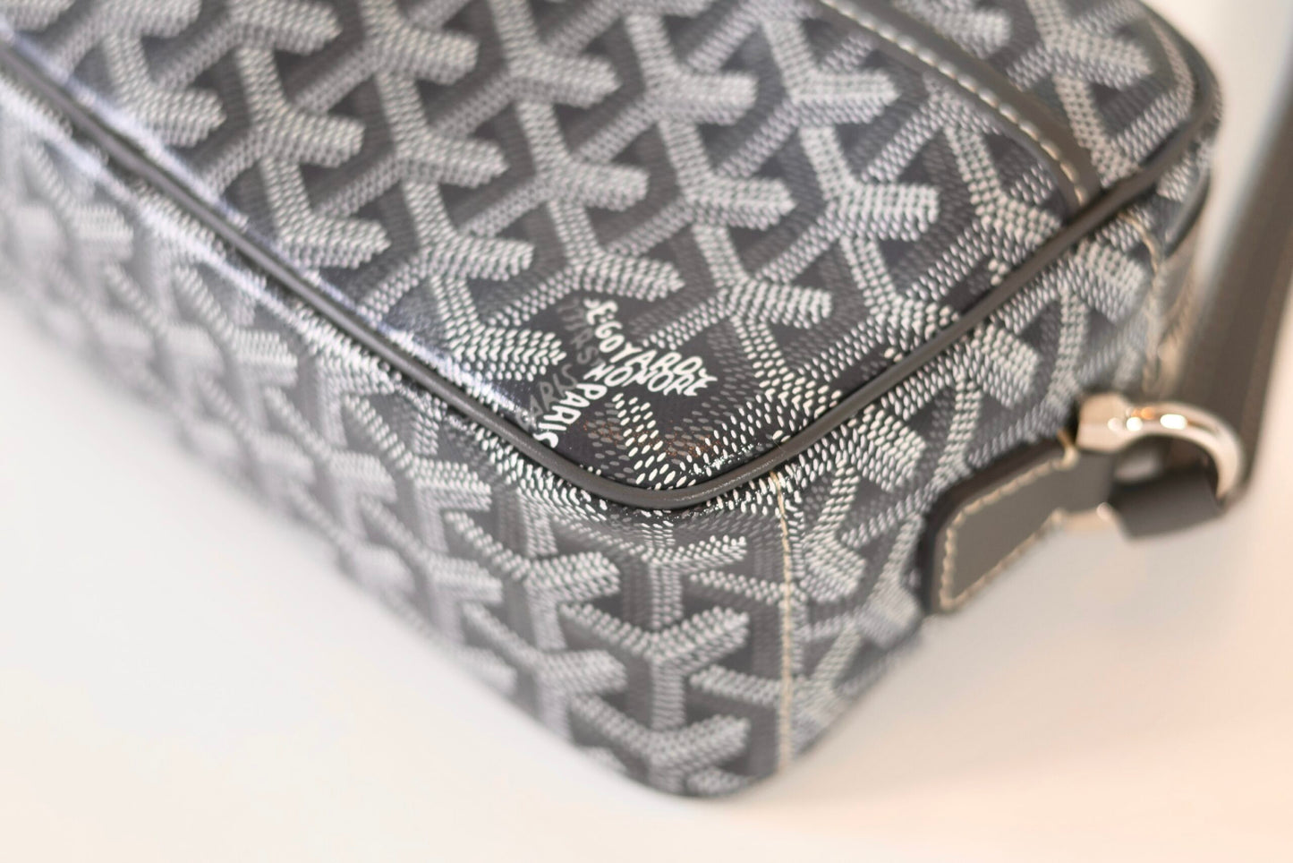 Goyard Cap-Vert PM Grey