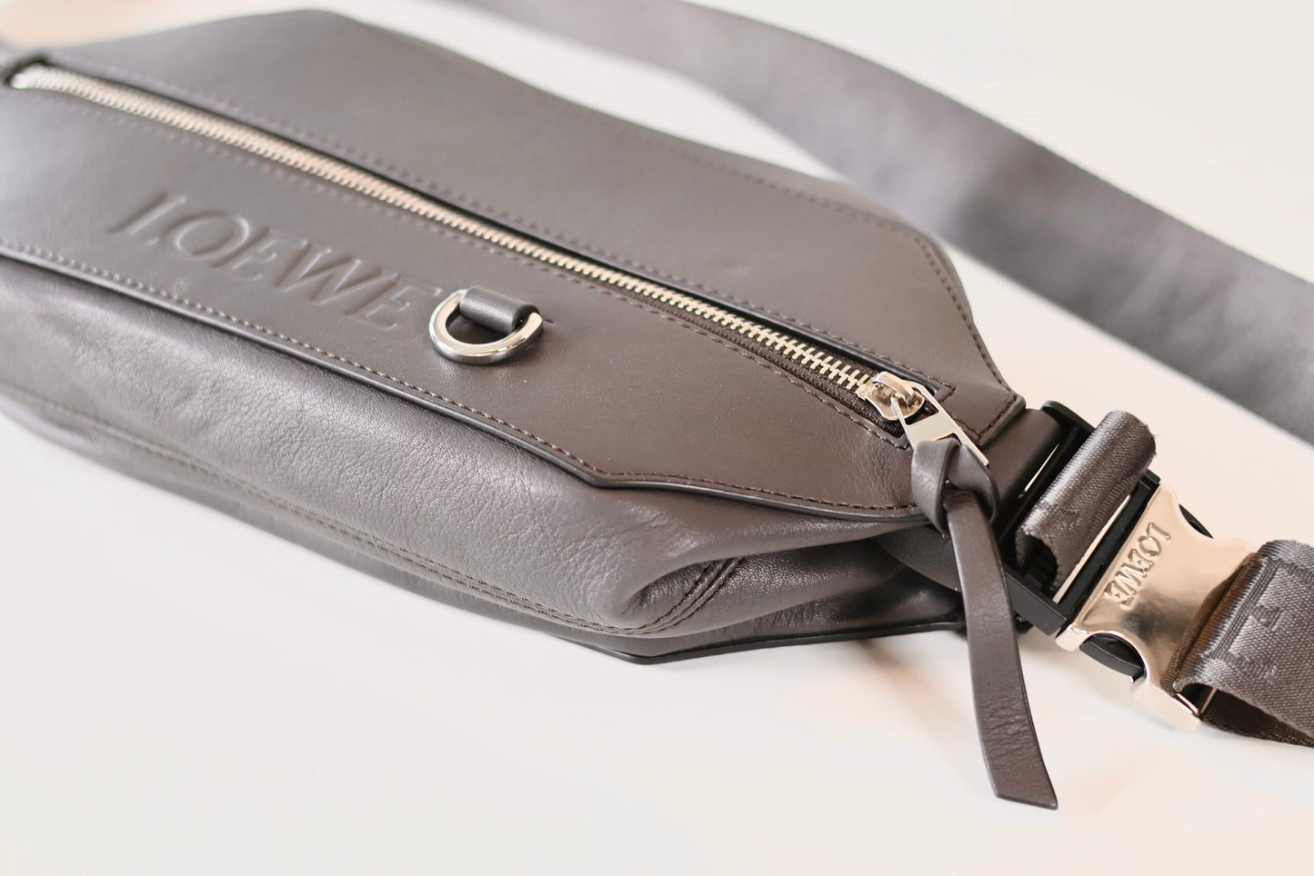 Loewe belt bag anthracite