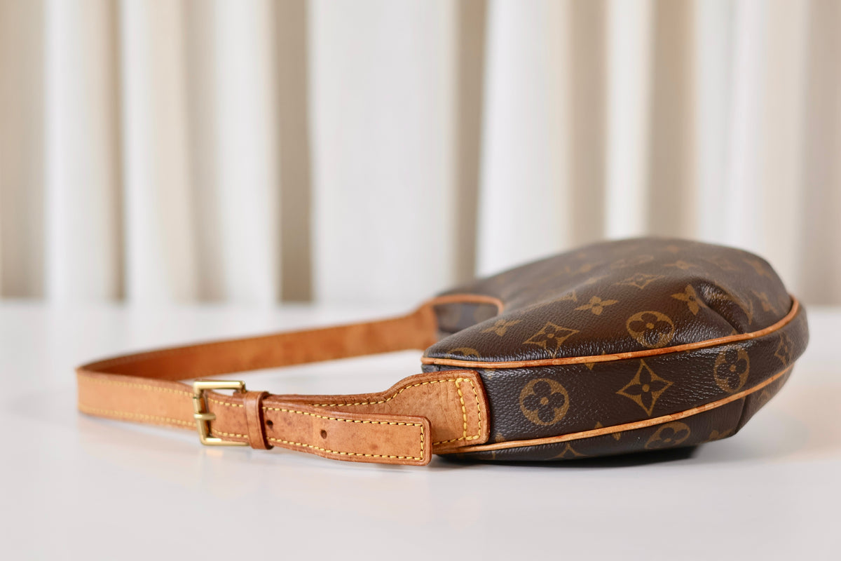 Louis Vuitton Croissant PM