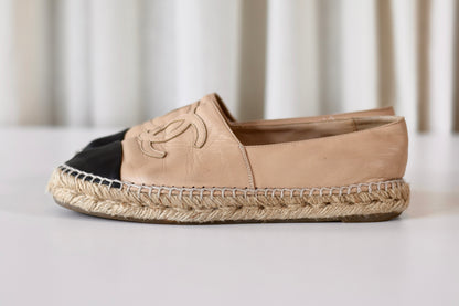 Chanel Espadrilles Beige