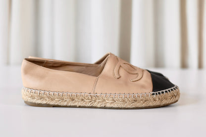 Chanel Espadrilles Beige