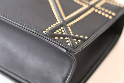 Dior Diorama studs black