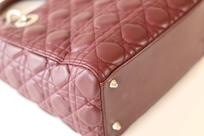 Lady Dior medium aubergine