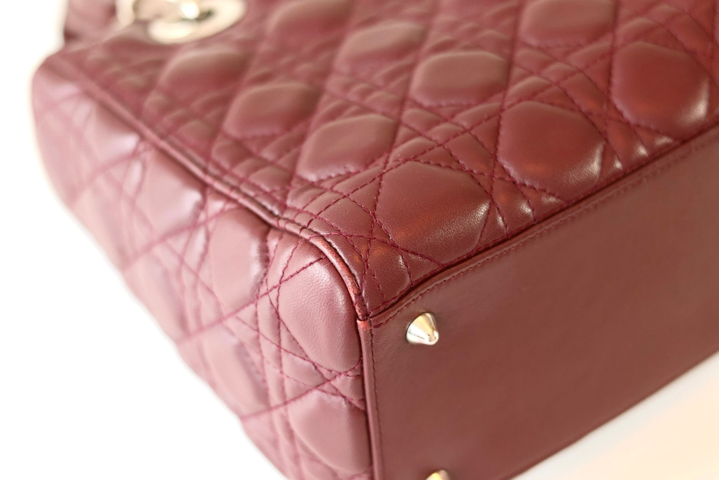 Lady Dior medium aubergine