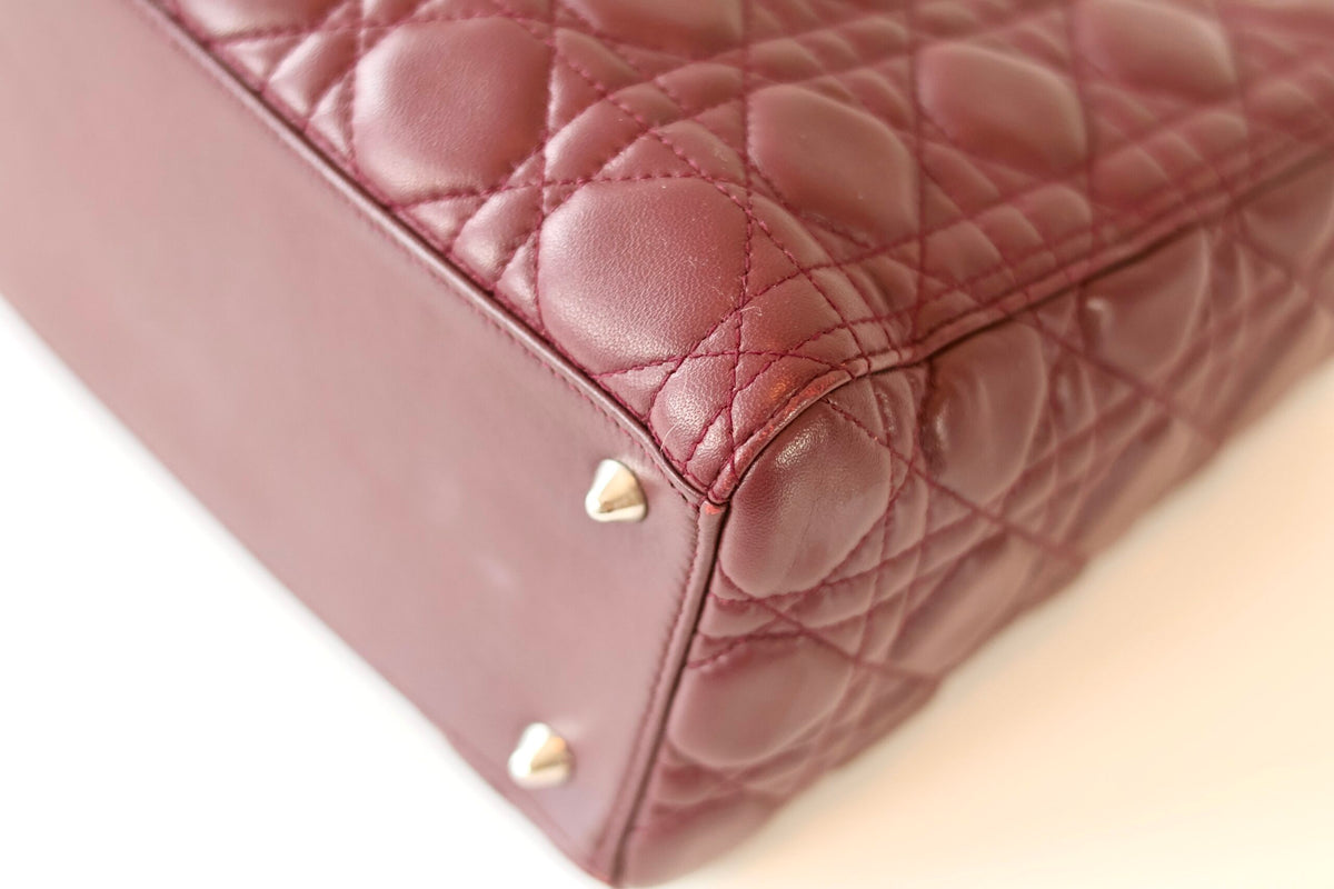 Lady Dior medium aubergine