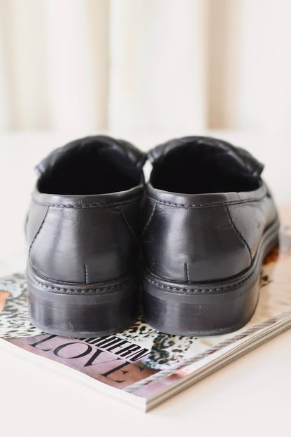 Chanel CC Loafers Black