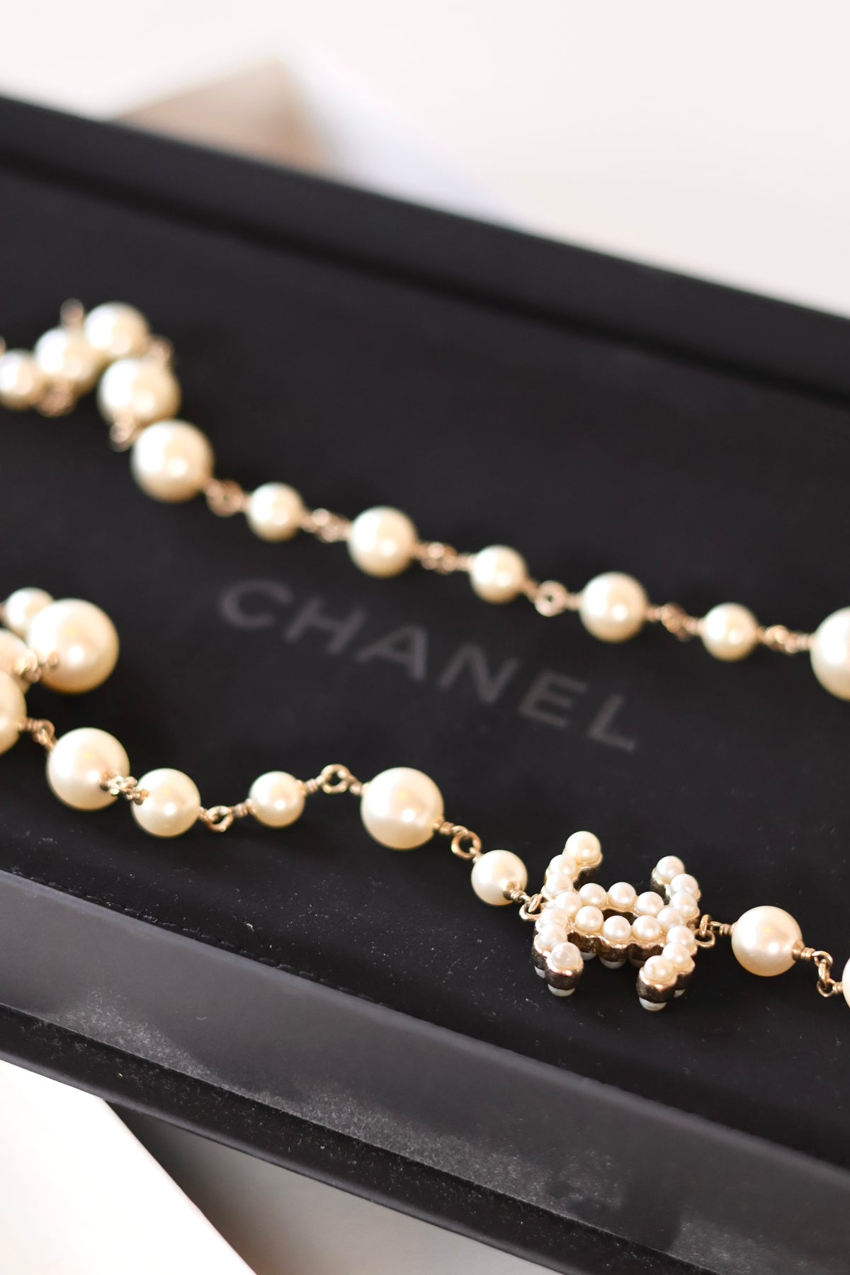 Chanel CC Pearl Necklace