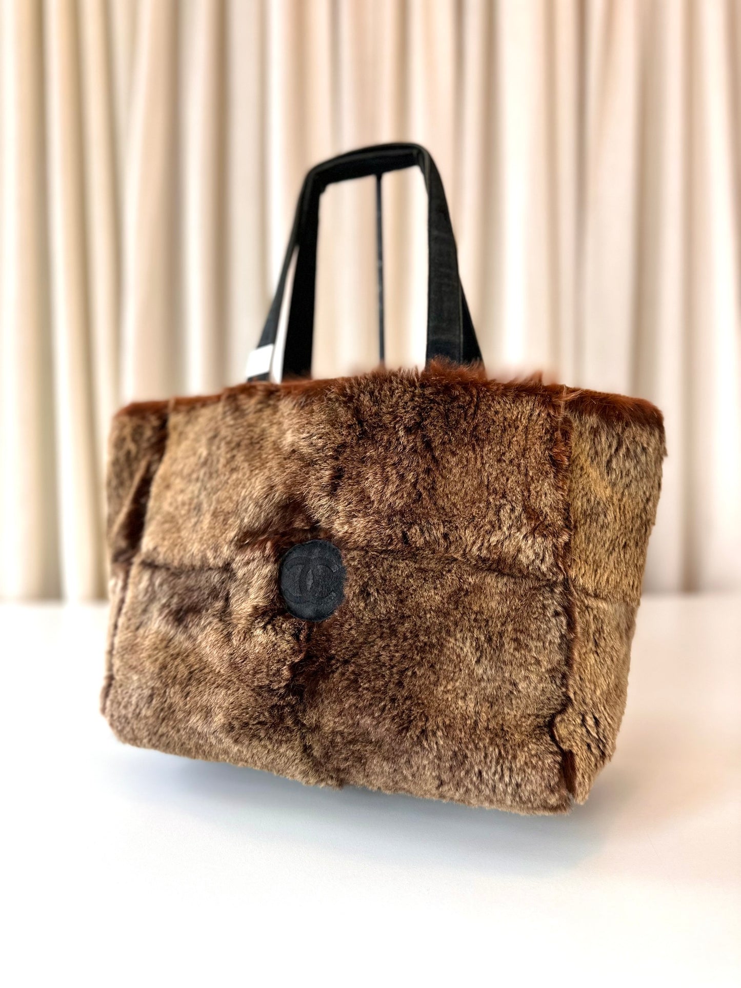 Chanel fur shopper