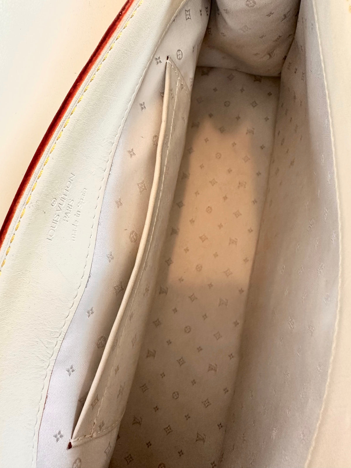 Louis Vuitton Suhali