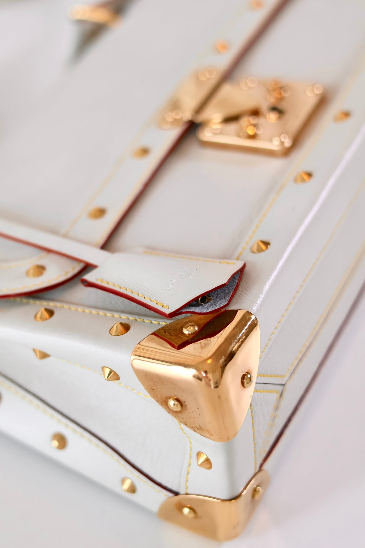 Louis Vuitton Suhali