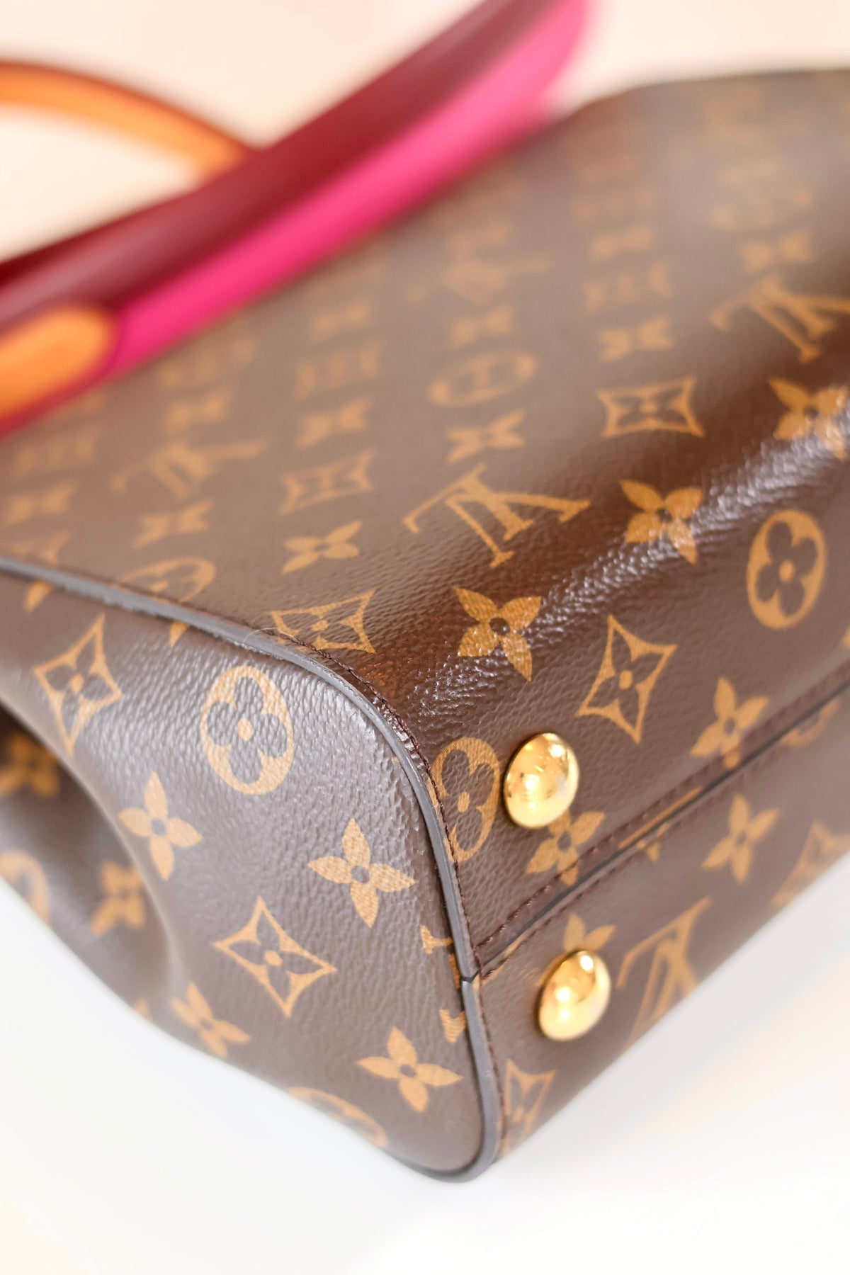 Louis Vuitton Cluny Monogram