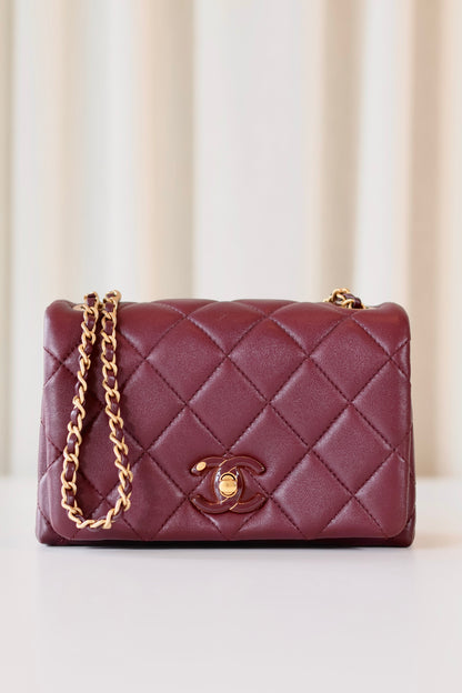Chanel SIngle FLap Bag Bordeaux