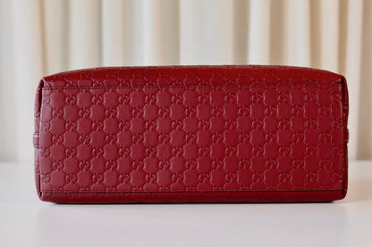 Gucci GG Signature Tote Burgundy
