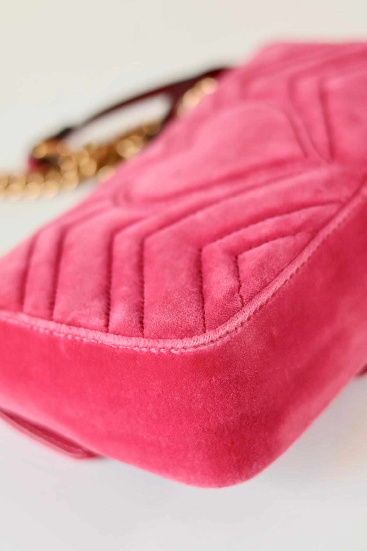 Gucci GG Marmont Small Velvet Pink