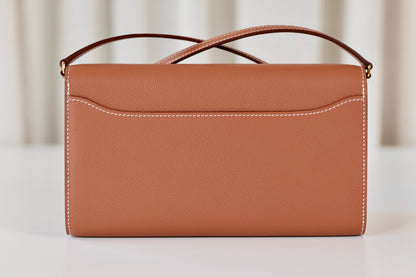 Hermès Constance To Go Gold
