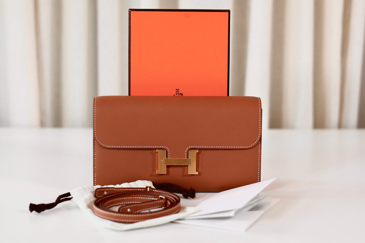 Hermès Constance To Go Gold