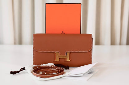 Hermès Constance To Go Gold