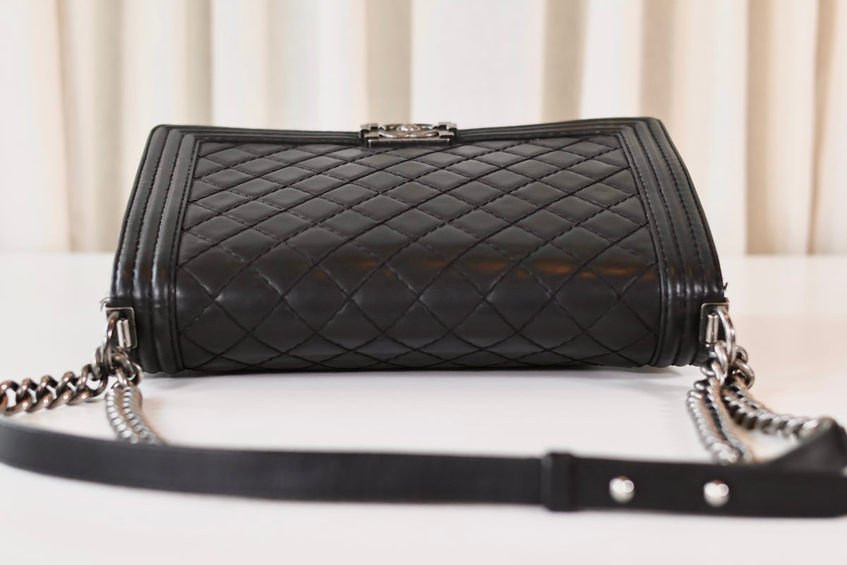 Chanel Boy Bag Large Black