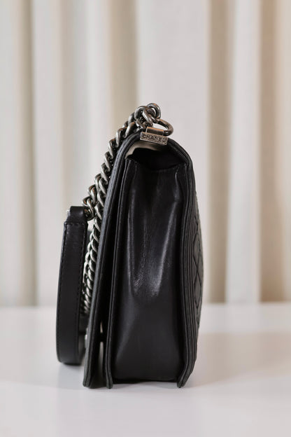 Chanel Boy Bag Large Black
