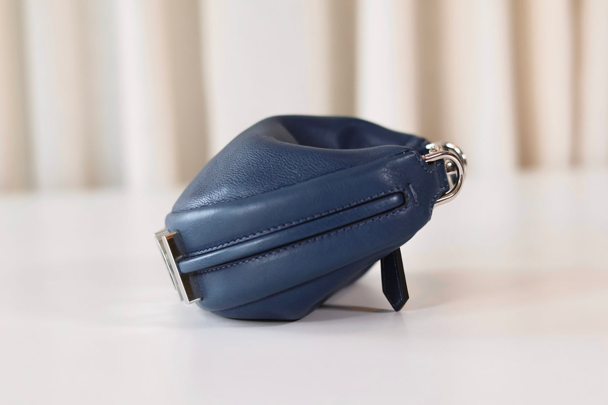 Fendi Fendigraphy Nano Hobo