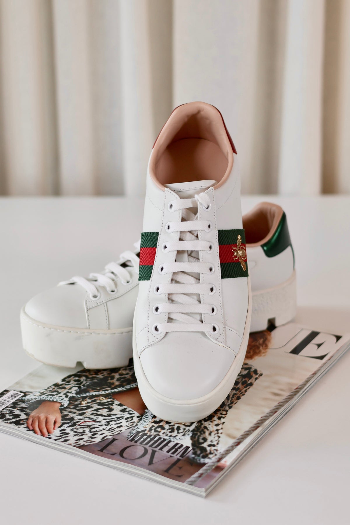 Gucci sneakers white