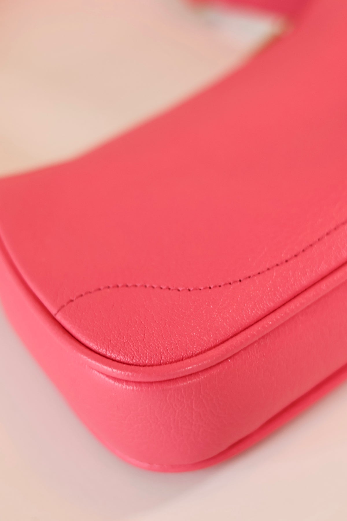 Gucci Marmont Shoulder Bag Pink