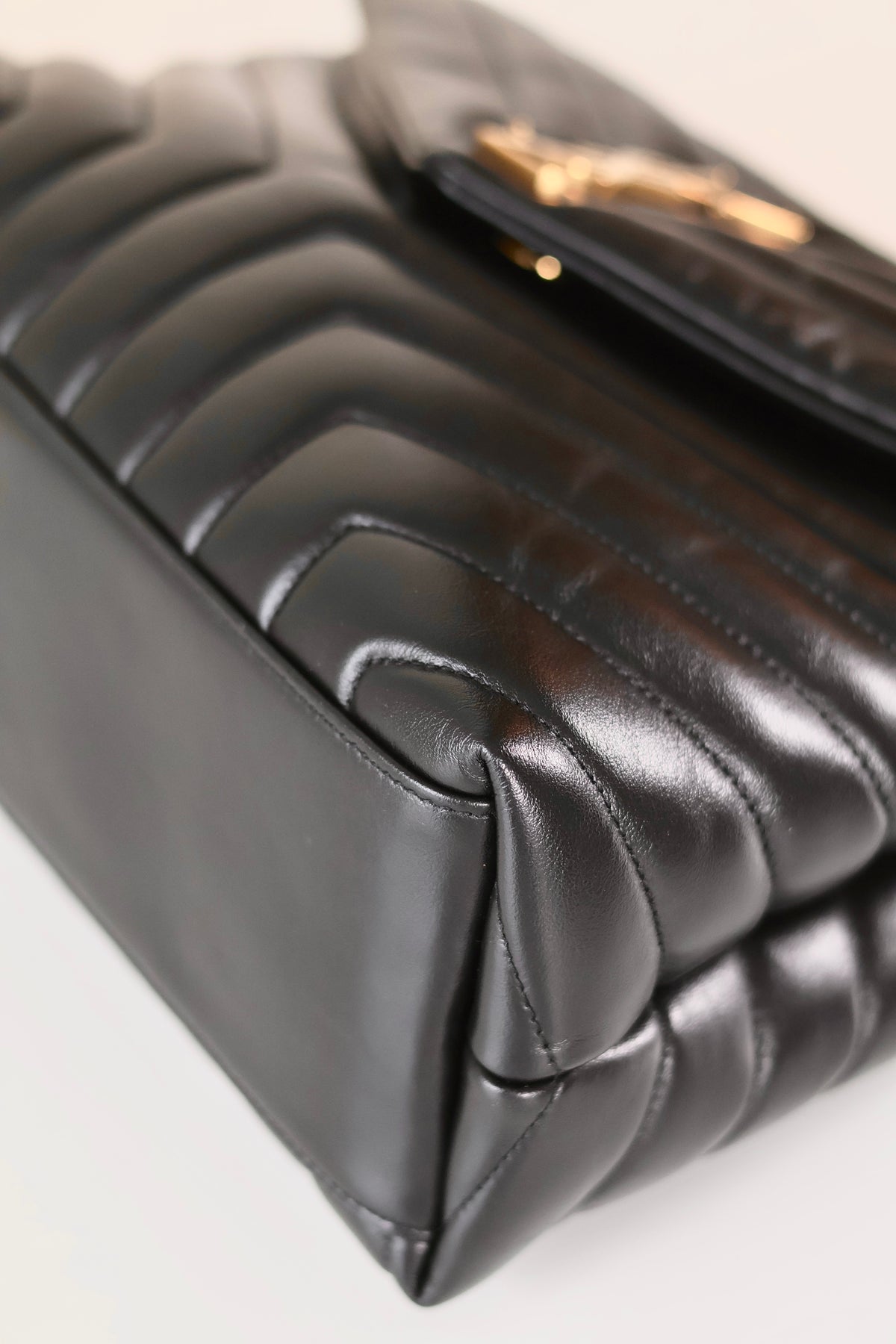 Saint Laurent Loulou Large Black