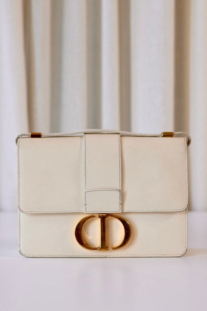 Dior Montaigne 30 off white