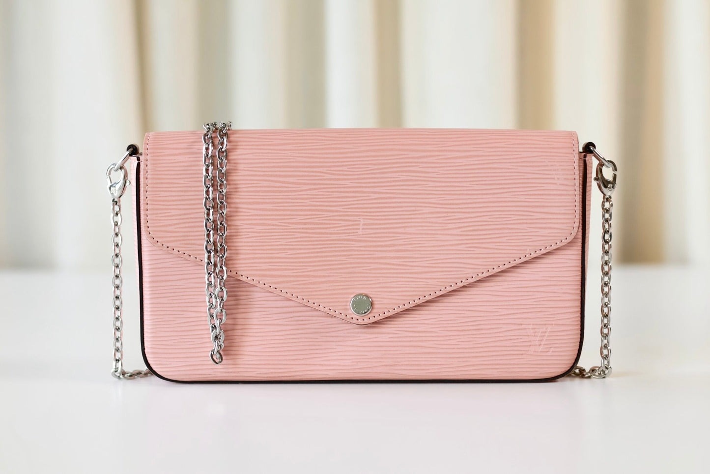 Louis Vuitton Felicie epi pink