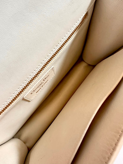 Dior Montaigne 30 off white