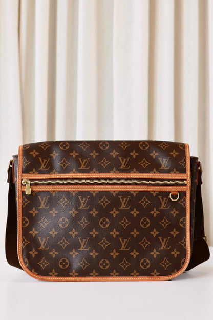 Louis Vuitton Messenger bag monogram