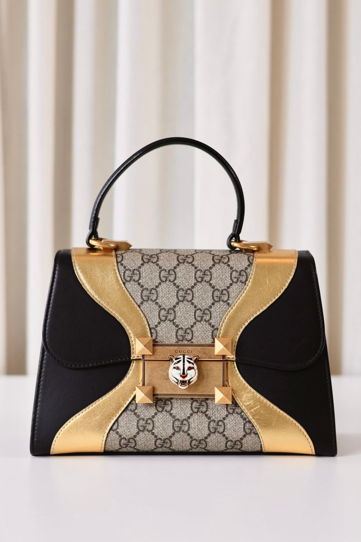 Gucci Tiger top handle