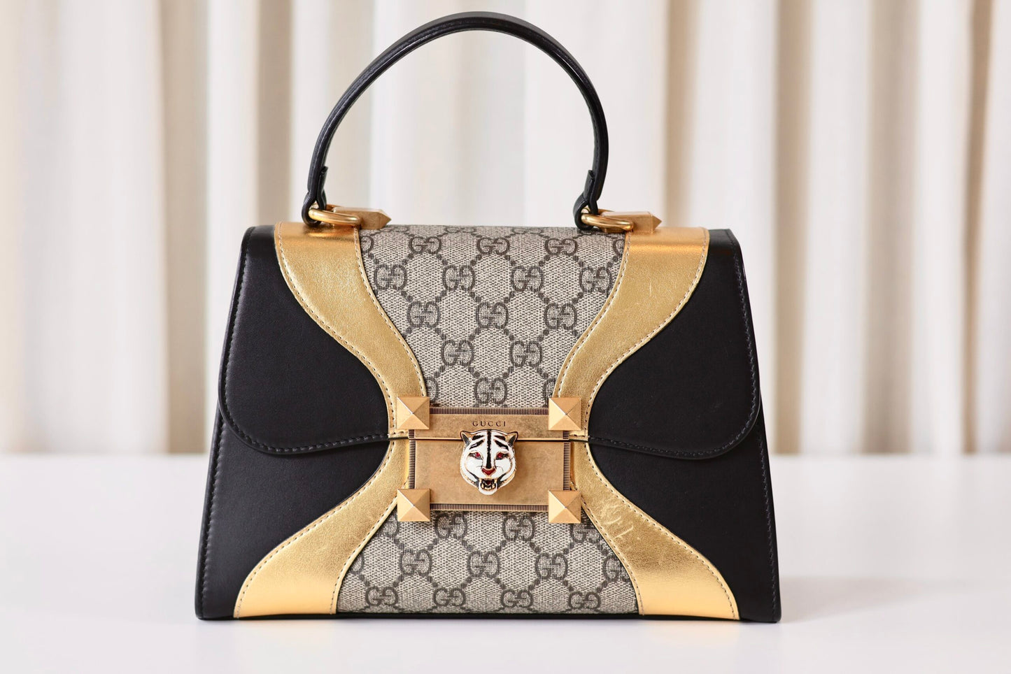 Gucci Tiger top handle