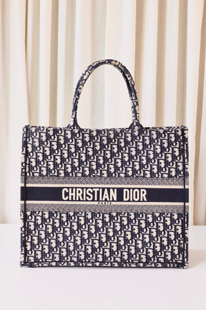 Dior book tote Oblique