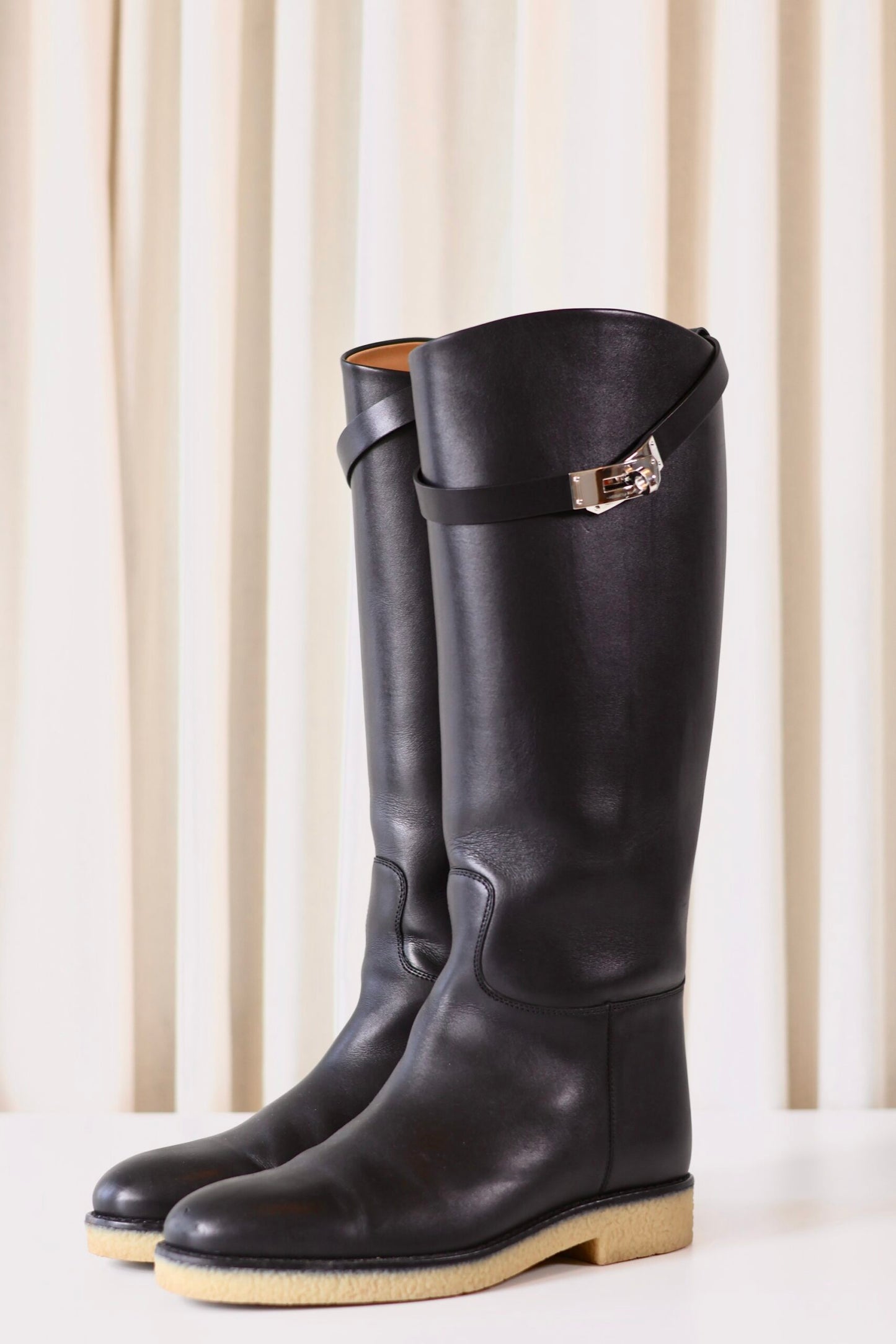 Hermes Jumping black boots