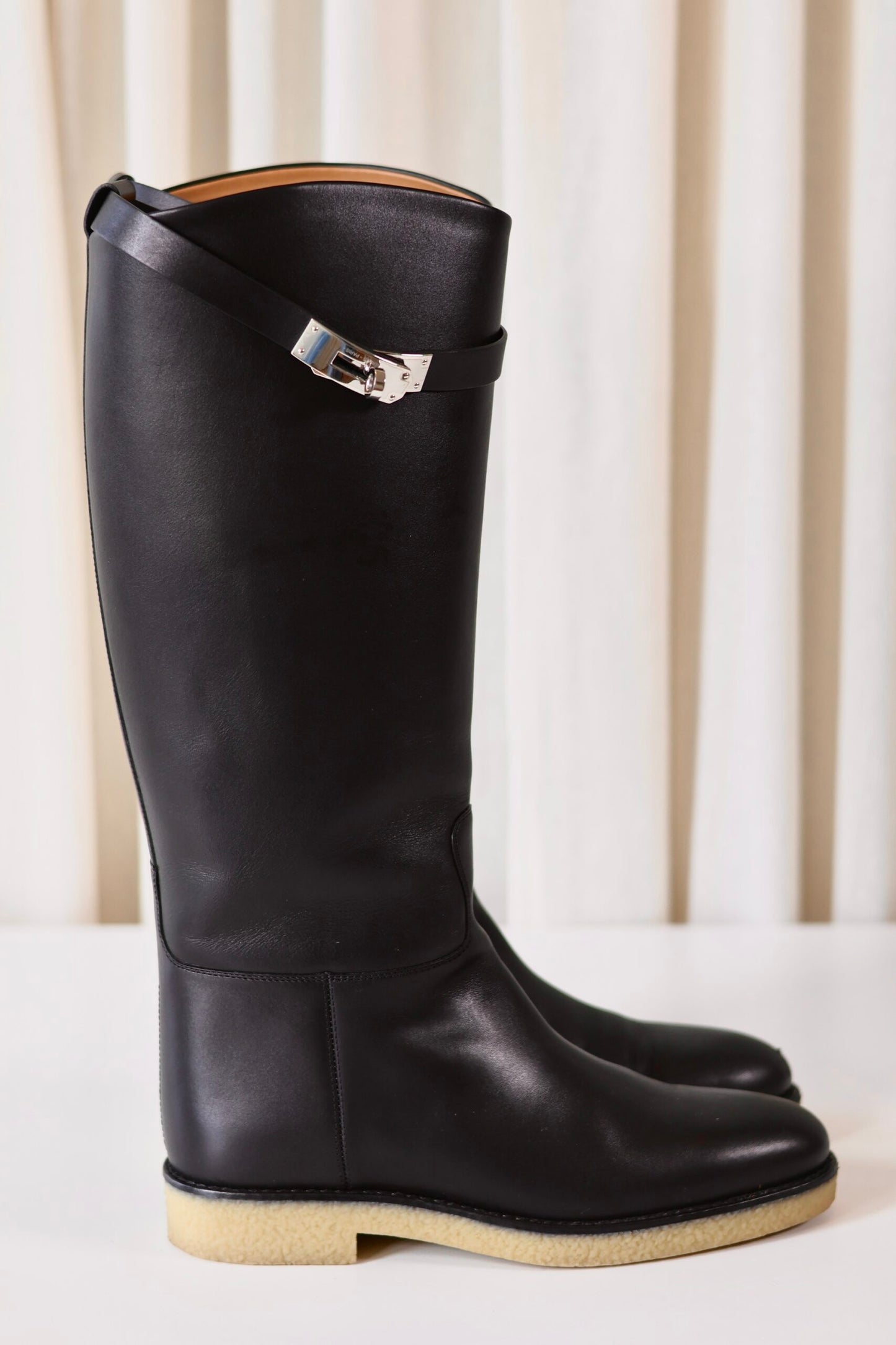 Hermes Jumping black boots